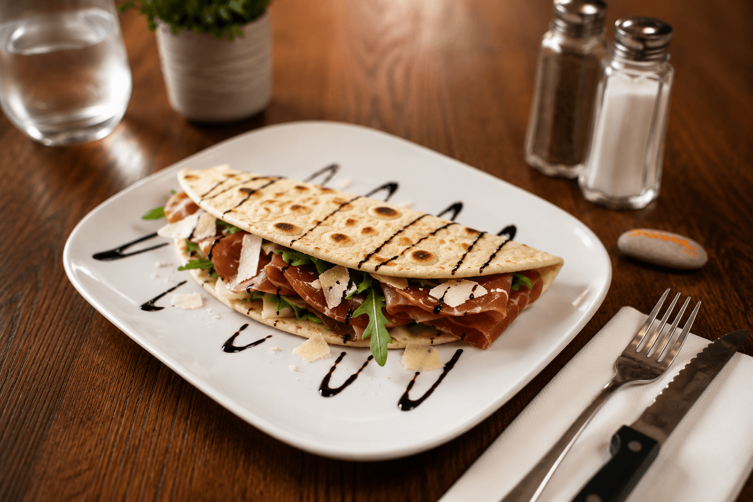 Piadina pliée · stracciatella